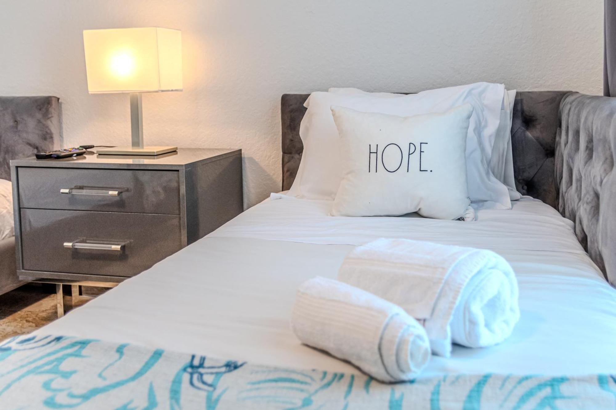 קיסימי Apartment 3 Bedroom In Tuscana Resort , 15" From Disney מראה חיצוני תמונה