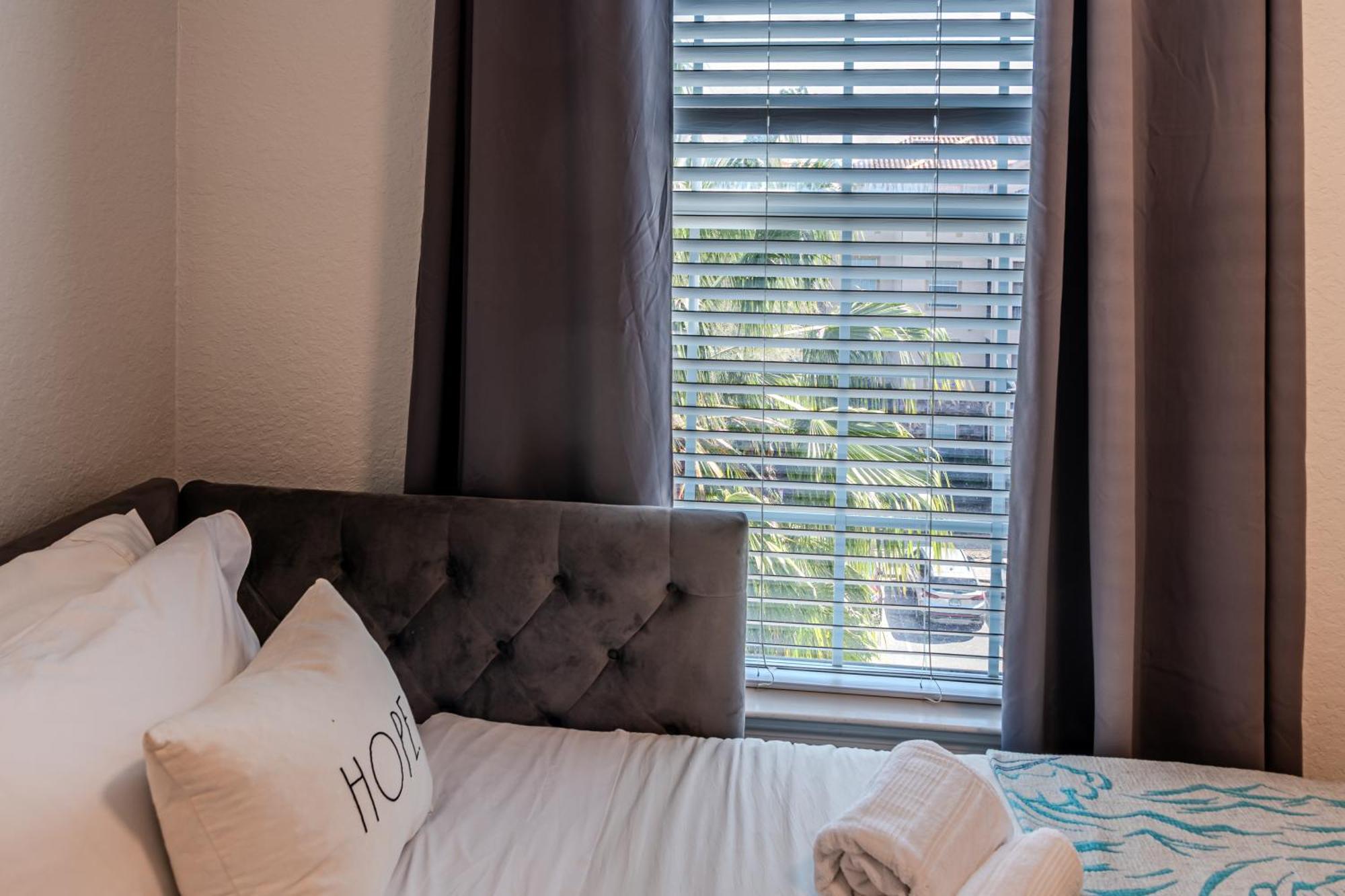 קיסימי Apartment 3 Bedroom In Tuscana Resort , 15" From Disney מראה חיצוני תמונה